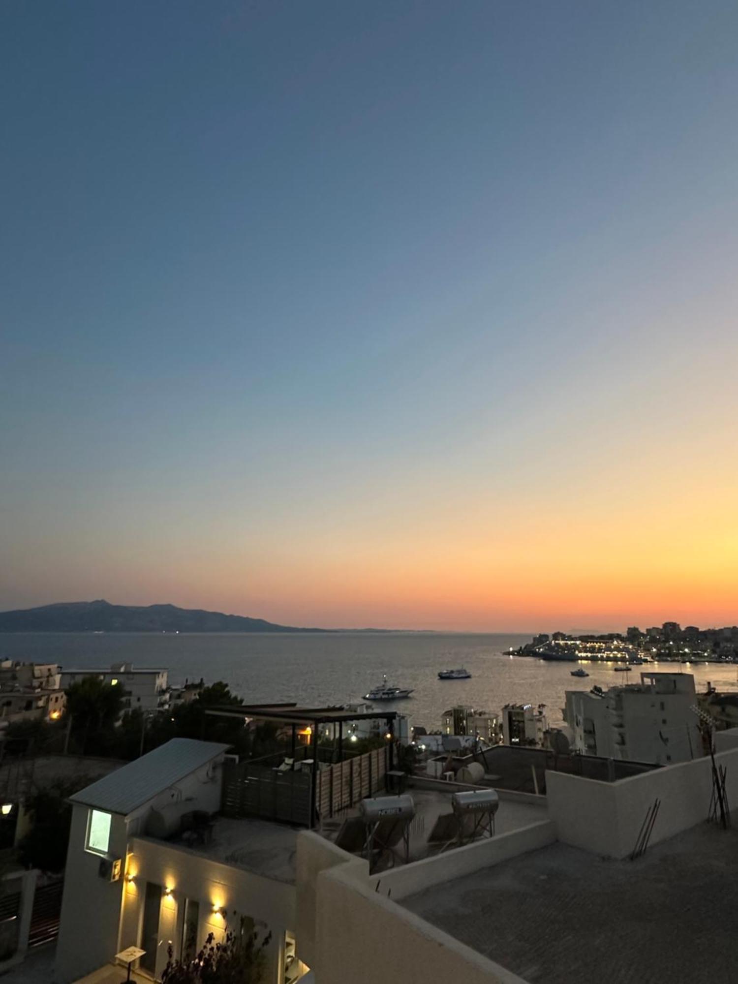 Io'S Apartments Sarandë Buitenkant foto